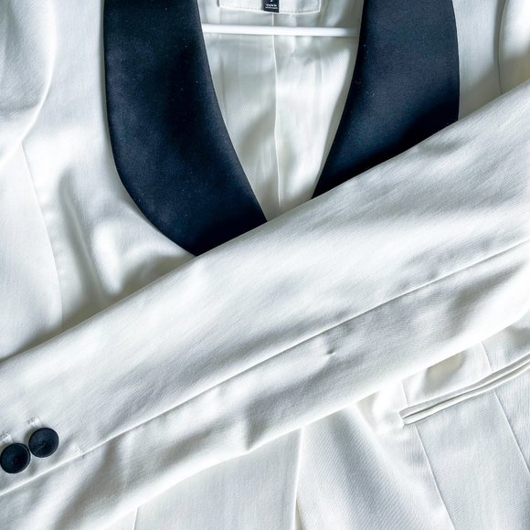 The Limited White & Black Tuxedo Blazer for a Night Out - Picture 7 of 7